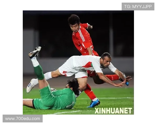 全员足球明星合照头像展现团队精神与友谊的完美瞬间 全员足球明星合照头像展现团队精神与友谊的完美瞬间