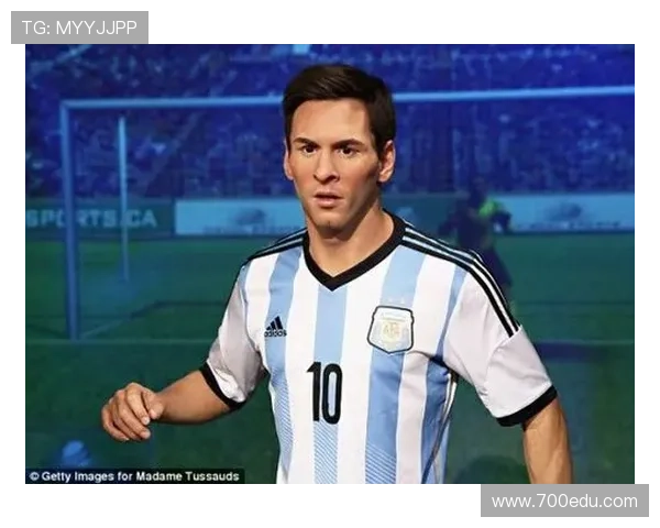 足球明星蜡像展览揭秘与真实球场风采的完美融合